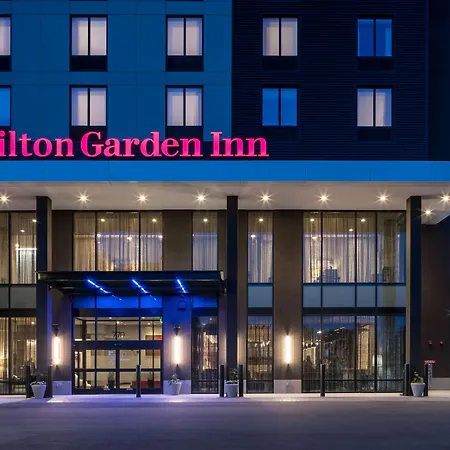 Hilton Garden Inn Madison Downtown, Wi-2